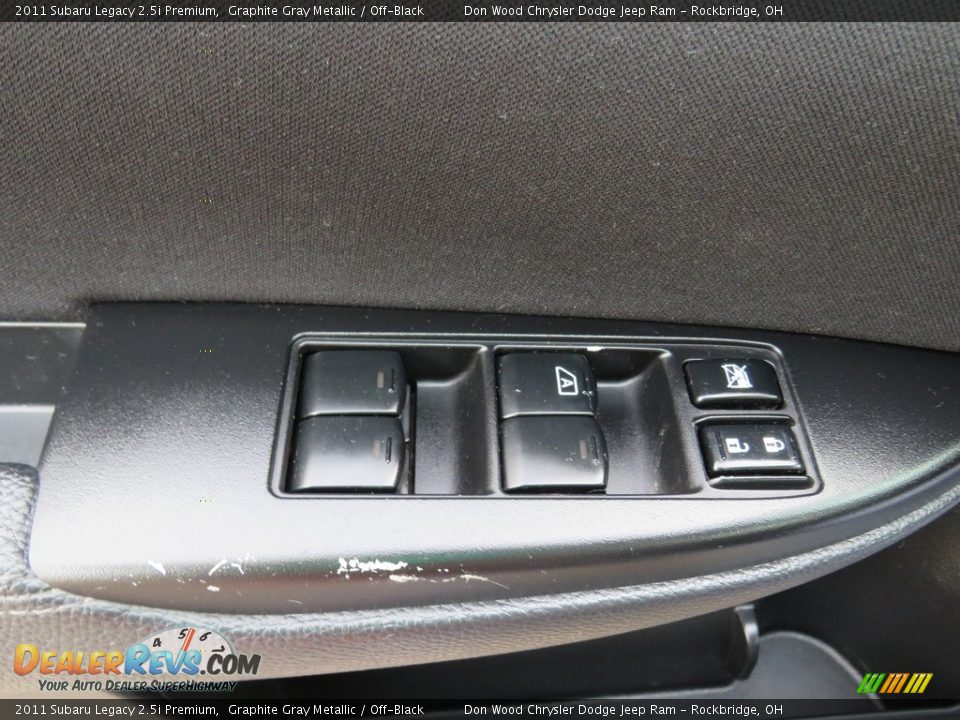 2011 Subaru Legacy 2.5i Premium Graphite Gray Metallic / Off-Black Photo #17