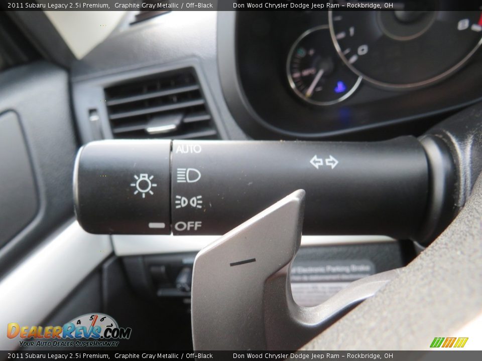 2011 Subaru Legacy 2.5i Premium Graphite Gray Metallic / Off-Black Photo #22