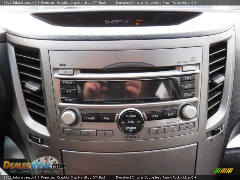 2011 Subaru Legacy 2.5i Premium Graphite Gray Metallic / Off-Black Photo #26