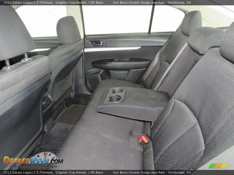 2011 Subaru Legacy 2.5i Premium Graphite Gray Metallic / Off-Black Photo #32