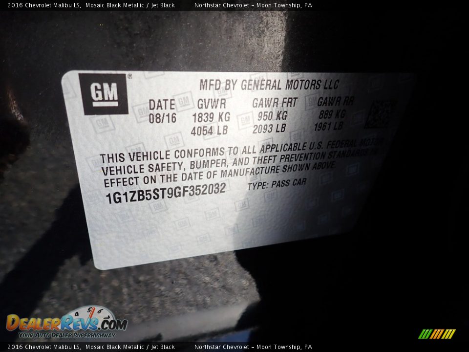 2016 Chevrolet Malibu LS Mosaic Black Metallic / Jet Black Photo #28
