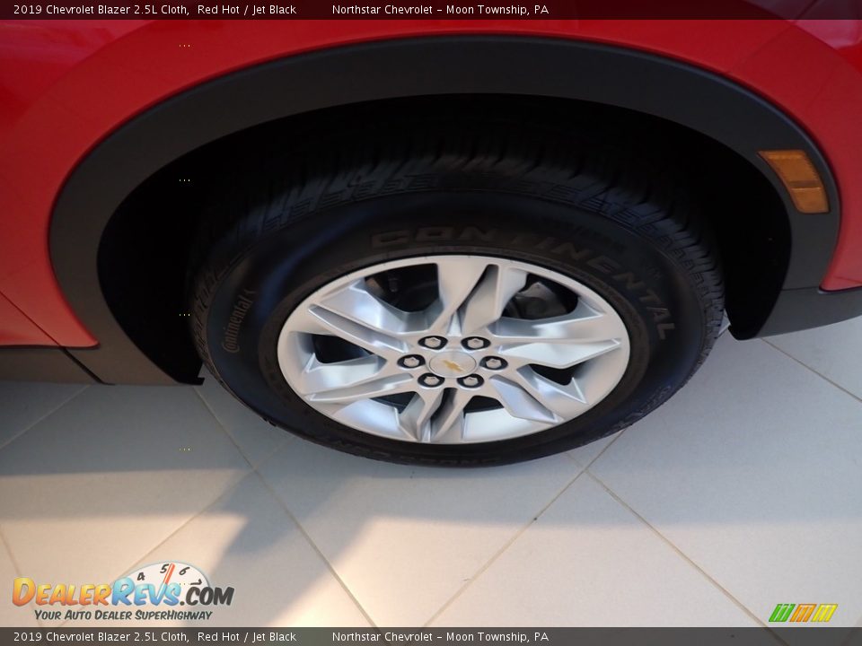 2019 Chevrolet Blazer 2.5L Cloth Red Hot / Jet Black Photo #3
