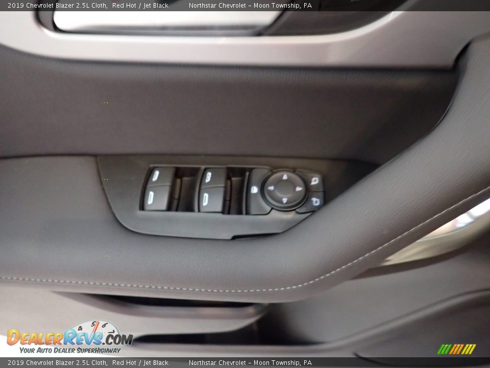 2019 Chevrolet Blazer 2.5L Cloth Red Hot / Jet Black Photo #17