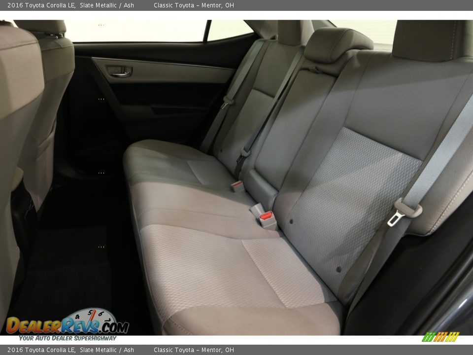 2016 Toyota Corolla LE Slate Metallic / Ash Photo #15