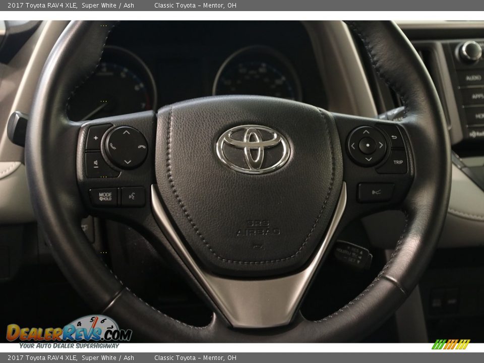 2017 Toyota RAV4 XLE Super White / Ash Photo #7