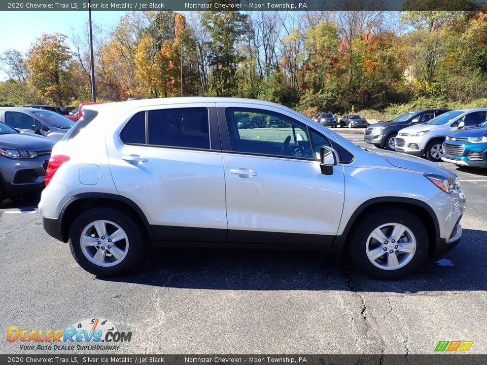 2020 Chevrolet Trax LS Silver Ice Metallic / Jet Black Photo #6