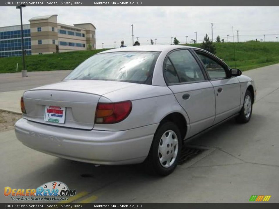 2001 Saturn S Series SL1 Sedan Silver / Black Photo #4