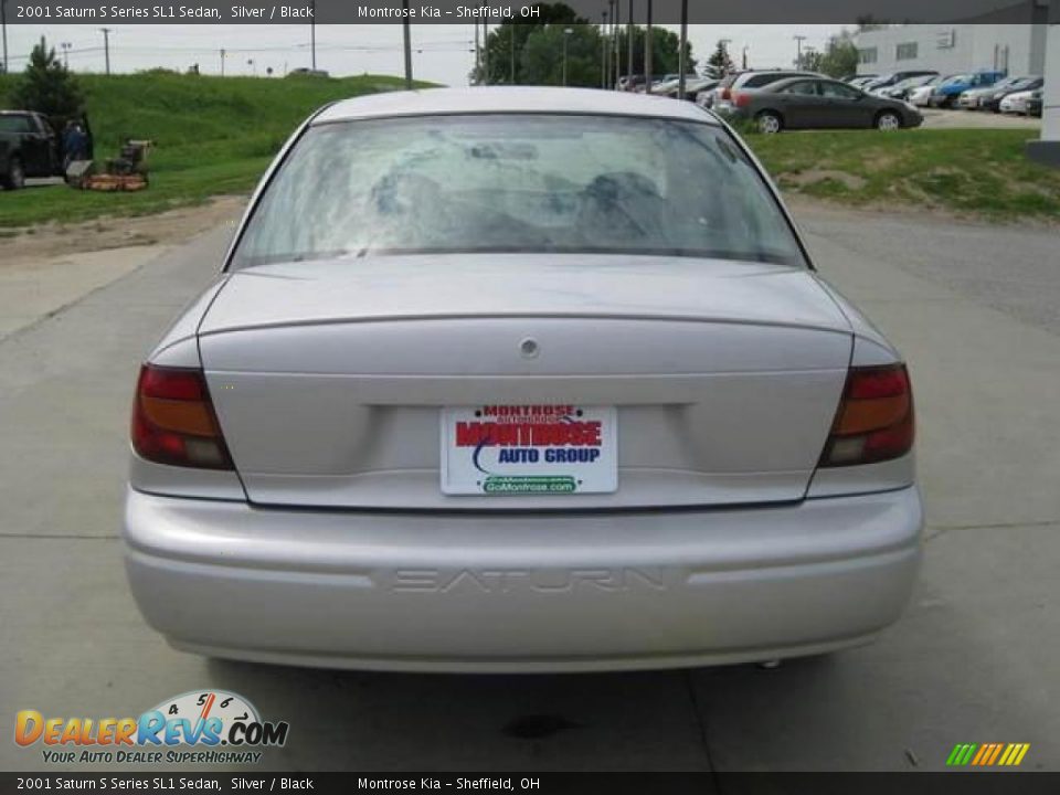 2001 Saturn S Series SL1 Sedan Silver / Black Photo #5