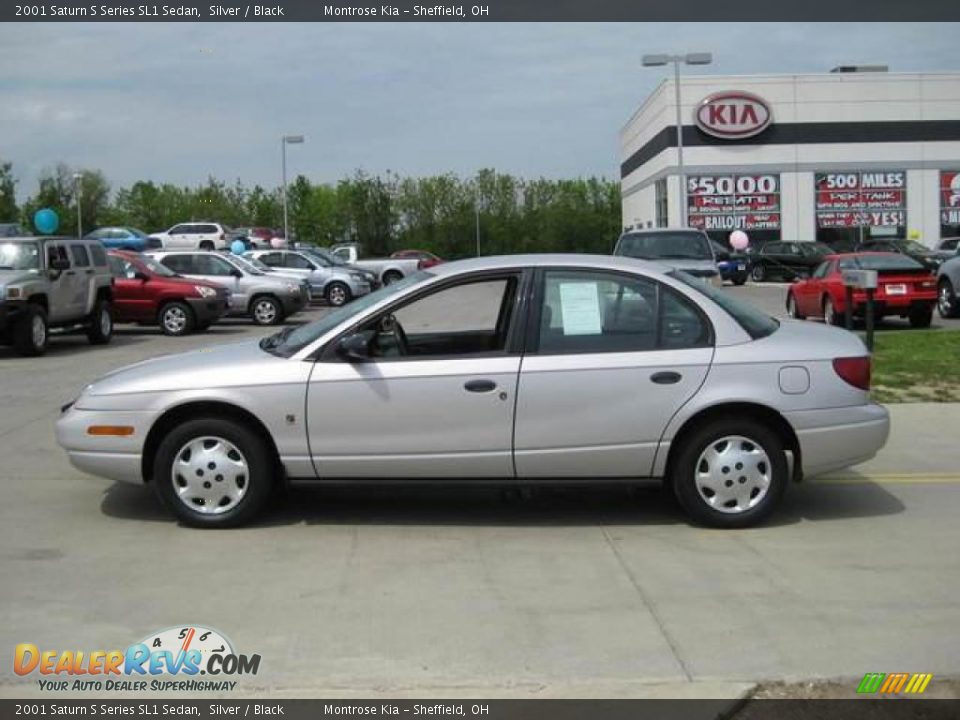 2001 Saturn S Series SL1 Sedan Silver / Black Photo #7