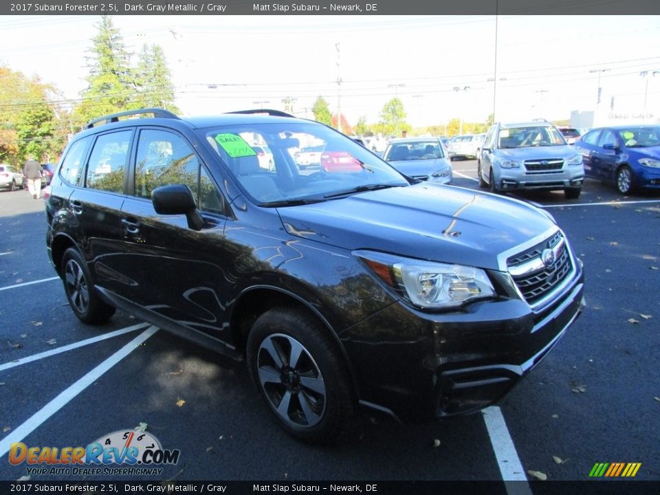 2017 Subaru Forester 2.5i Dark Gray Metallic / Gray Photo #4