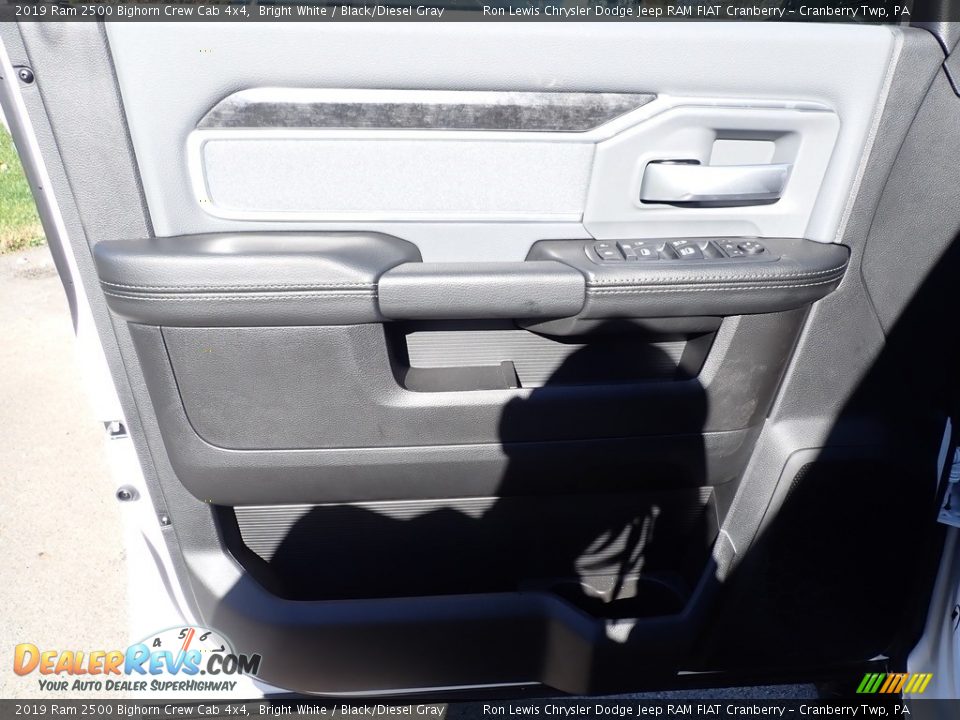 2019 Ram 2500 Bighorn Crew Cab 4x4 Bright White / Black/Diesel Gray Photo #15