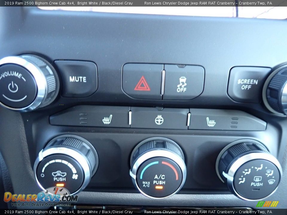 2019 Ram 2500 Bighorn Crew Cab 4x4 Bright White / Black/Diesel Gray Photo #19