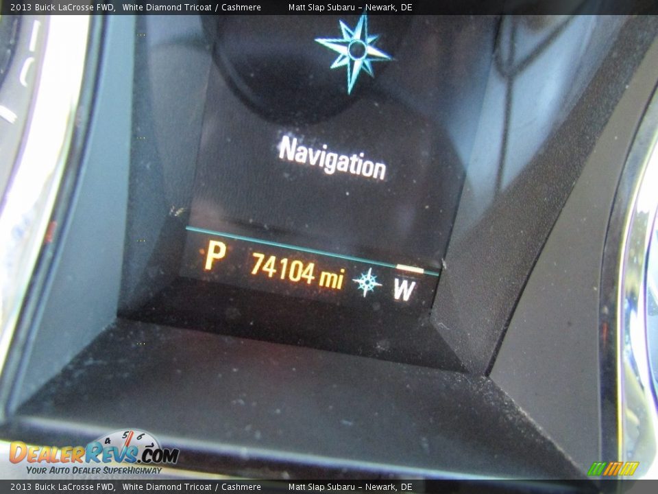 2013 Buick LaCrosse FWD White Diamond Tricoat / Cashmere Photo #28