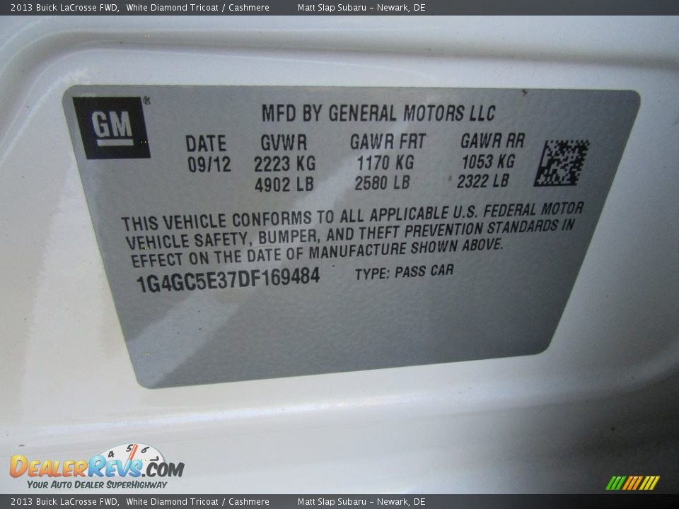 2013 Buick LaCrosse FWD White Diamond Tricoat / Cashmere Photo #29