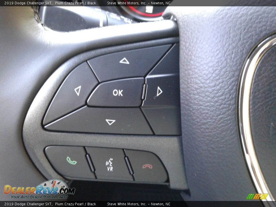 2019 Dodge Challenger SXT Plum Crazy Pearl / Black Photo #16
