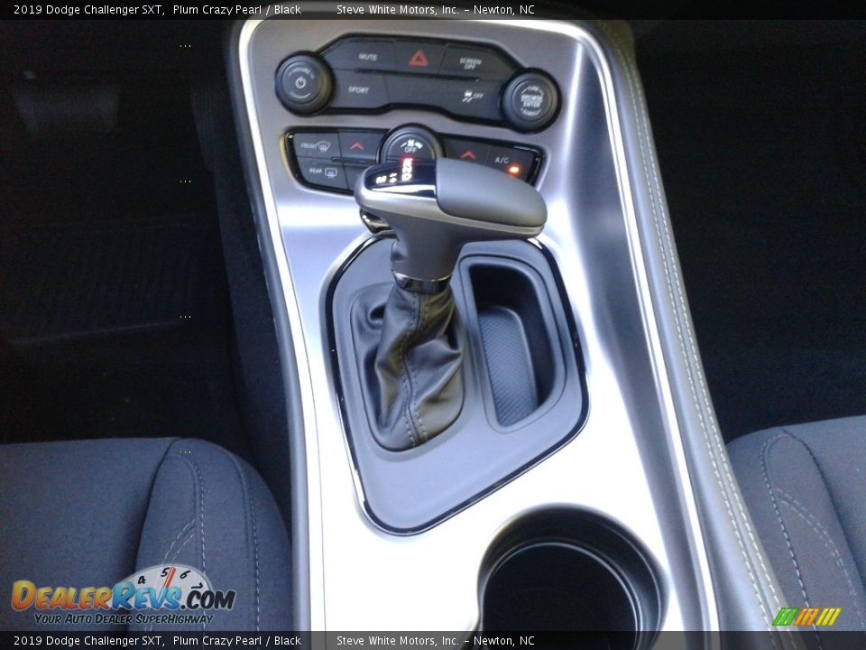 2019 Dodge Challenger SXT Plum Crazy Pearl / Black Photo #25