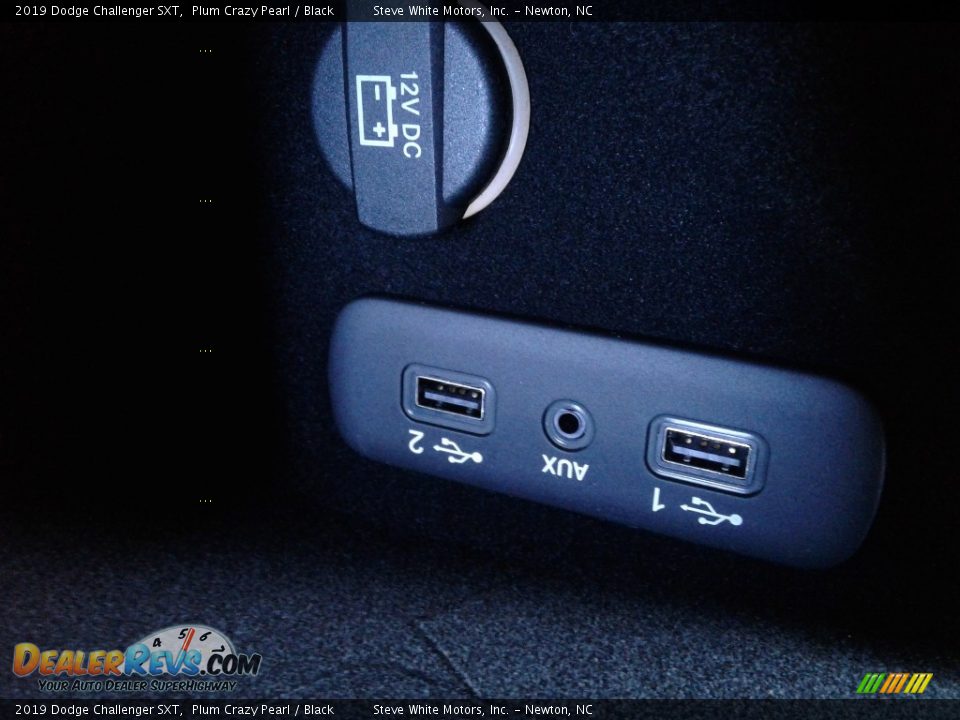 2019 Dodge Challenger SXT Plum Crazy Pearl / Black Photo #26