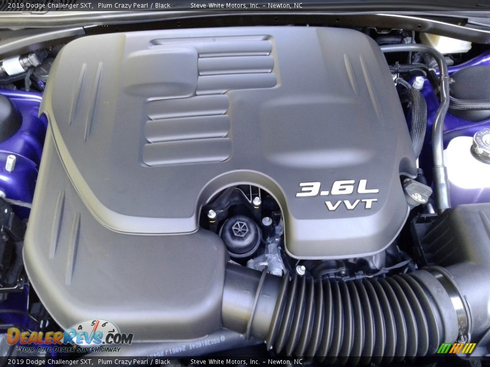 2019 Dodge Challenger SXT Plum Crazy Pearl / Black Photo #29