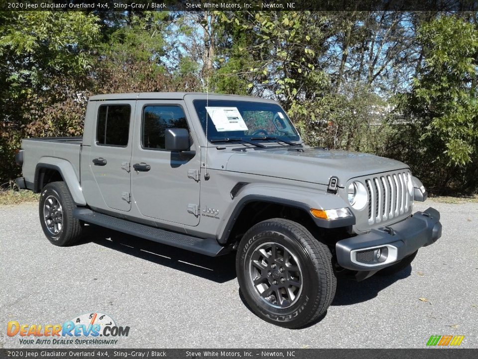 Sting-Gray 2020 Jeep Gladiator Overland 4x4 Photo #4