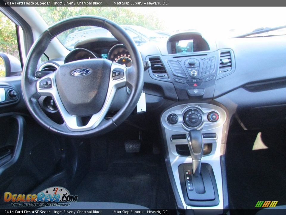2014 Ford Fiesta SE Sedan Ingot Silver / Charcoal Black Photo #10