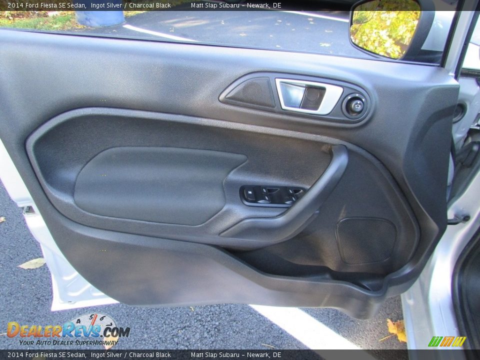 2014 Ford Fiesta SE Sedan Ingot Silver / Charcoal Black Photo #13