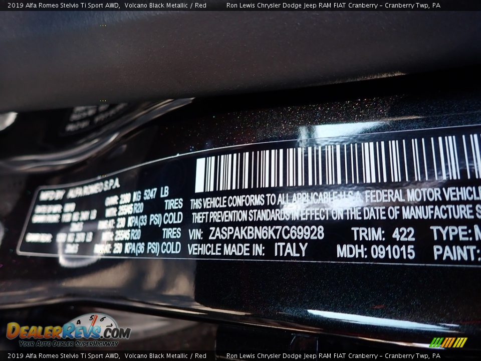 2019 Alfa Romeo Stelvio Ti Sport AWD Volcano Black Metallic / Red Photo #20