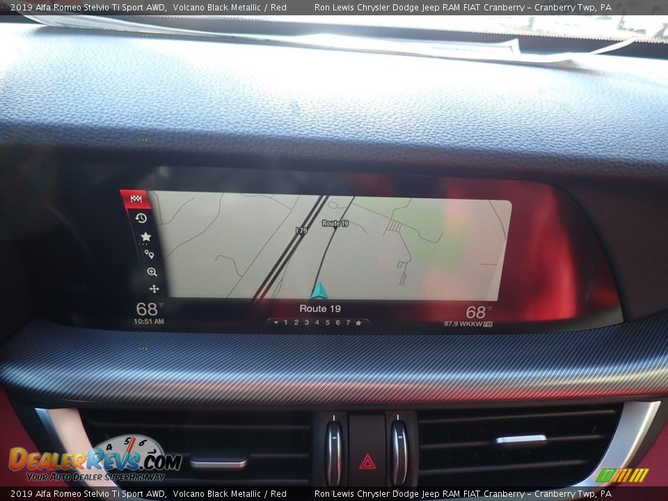 2019 Alfa Romeo Stelvio Ti Sport AWD Volcano Black Metallic / Red Photo #22