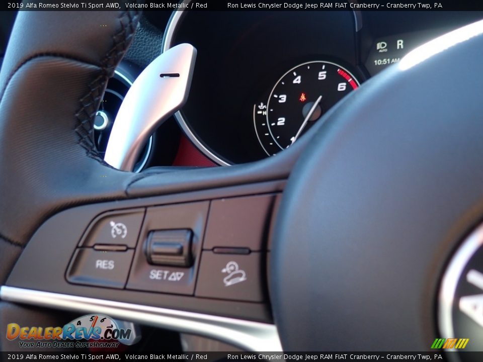 2019 Alfa Romeo Stelvio Ti Sport AWD Volcano Black Metallic / Red Photo #25