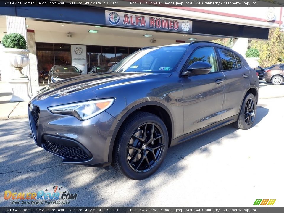 2019 Alfa Romeo Stelvio Sport AWD Vesuvio Gray Metallic / Black Photo #2