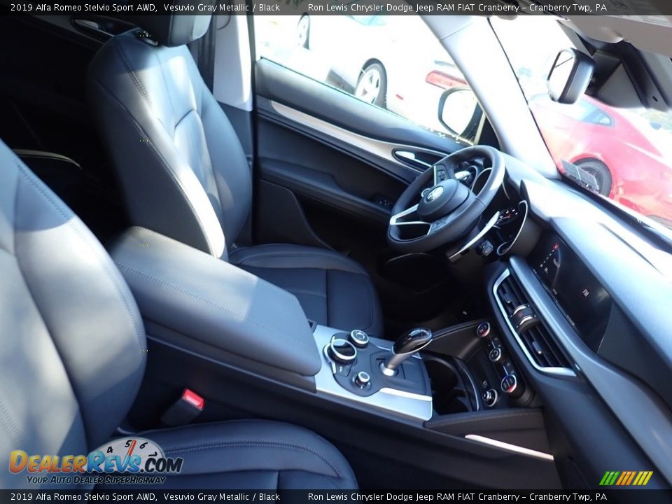 2019 Alfa Romeo Stelvio Sport AWD Vesuvio Gray Metallic / Black Photo #14