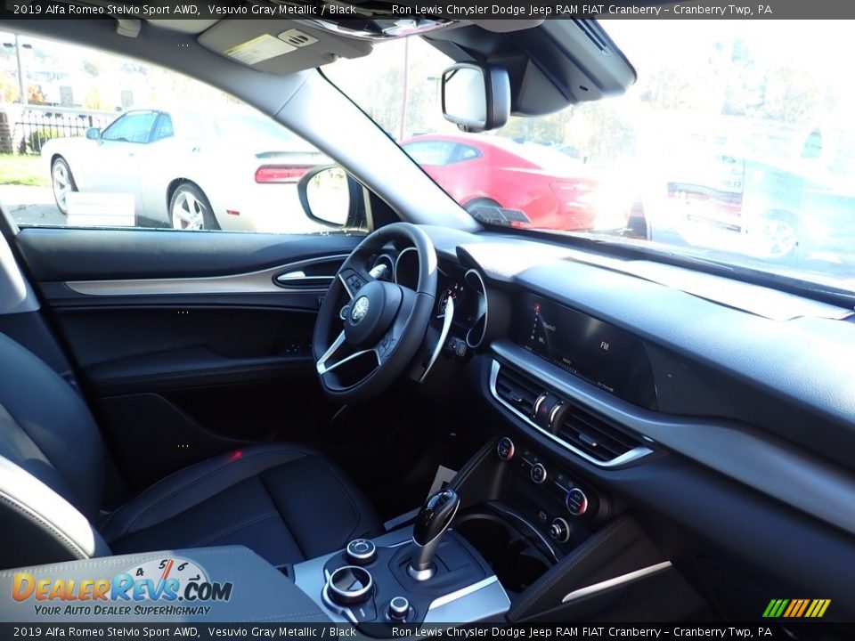 2019 Alfa Romeo Stelvio Sport AWD Vesuvio Gray Metallic / Black Photo #15