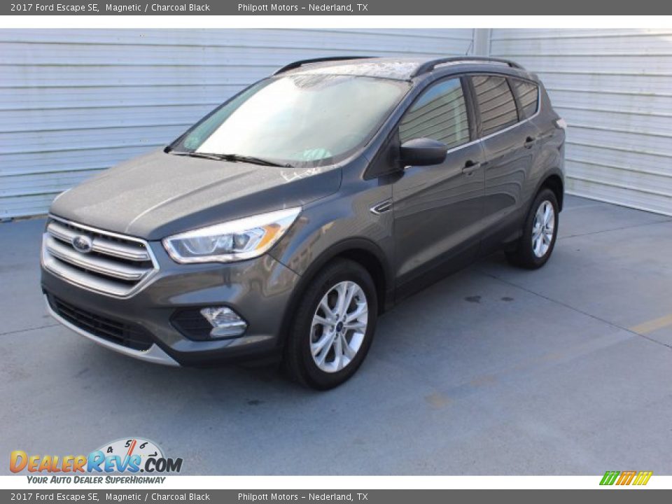2017 Ford Escape SE Magnetic / Charcoal Black Photo #4