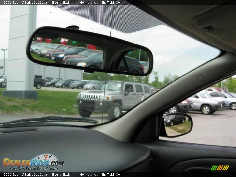 2001 Saturn S Series SL1 Sedan Silver / Black Photo #20