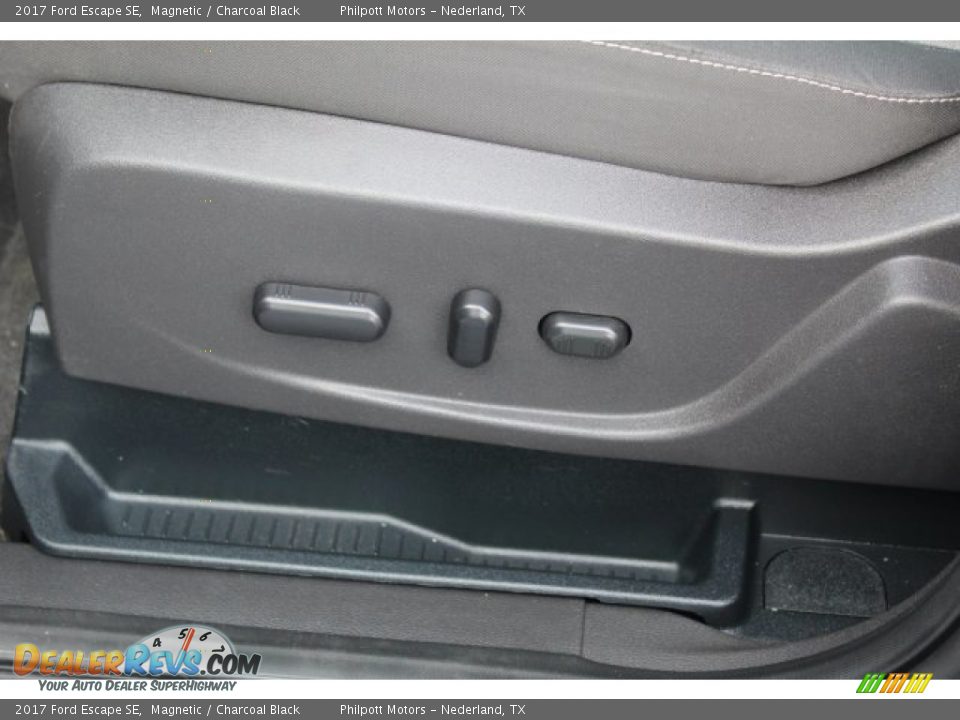 2017 Ford Escape SE Magnetic / Charcoal Black Photo #13