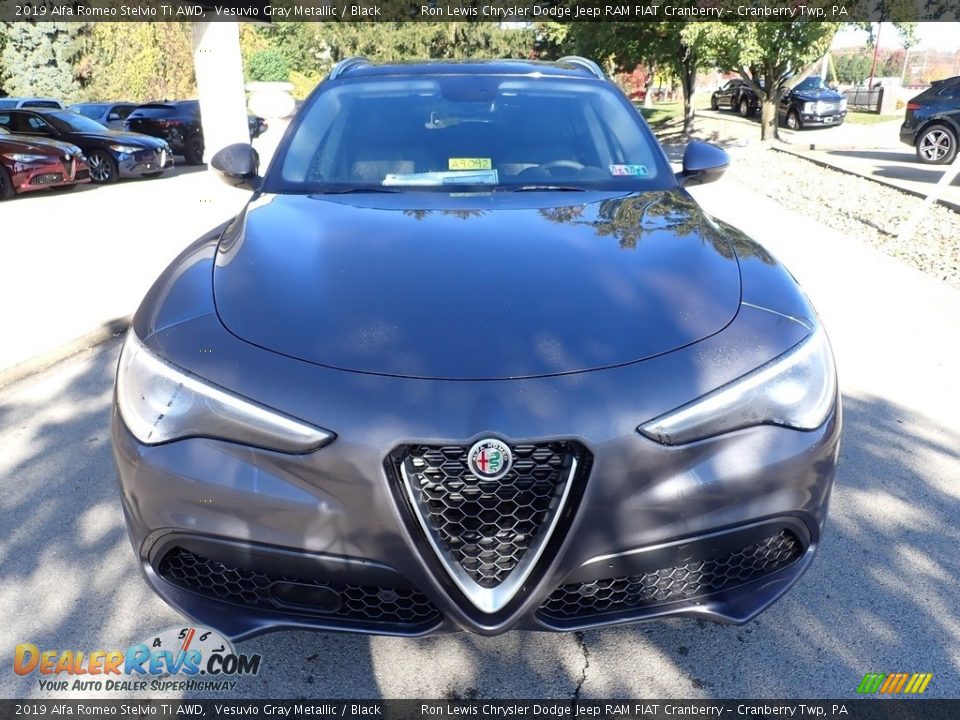 2019 Alfa Romeo Stelvio Ti AWD Vesuvio Gray Metallic / Black Photo #12