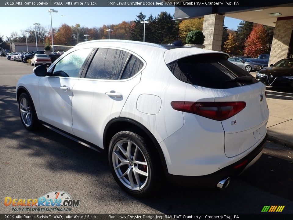 2019 Alfa Romeo Stelvio Ti AWD Alfa White / Black Photo #4