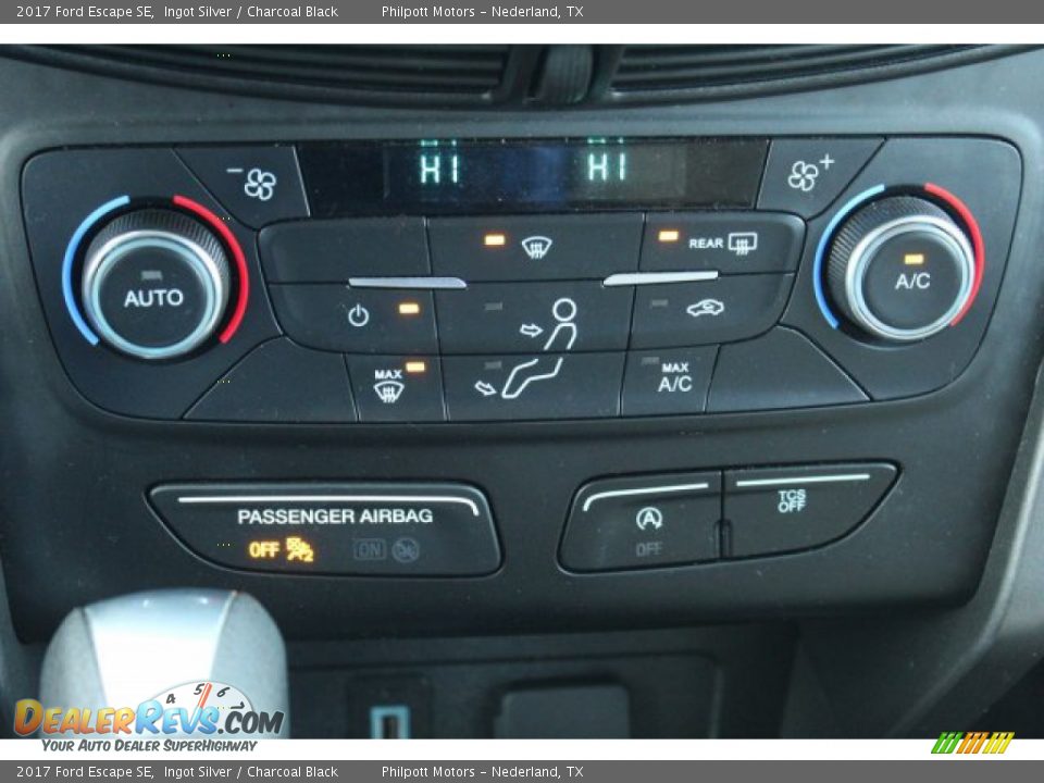 2017 Ford Escape SE Ingot Silver / Charcoal Black Photo #19