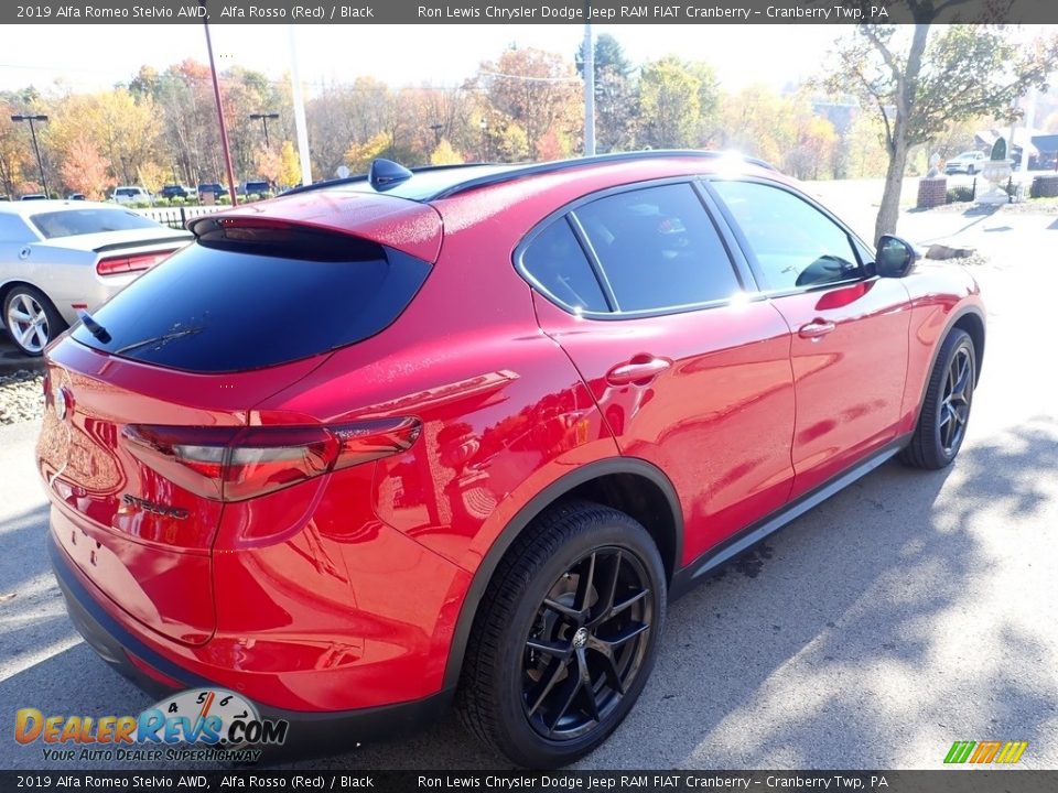 2019 Alfa Romeo Stelvio AWD Alfa Rosso (Red) / Black Photo #8