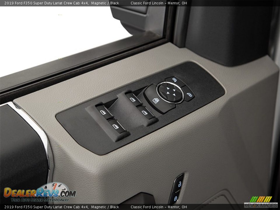 2019 Ford F350 Super Duty Lariat Crew Cab 4x4 Magnetic / Black Photo #26