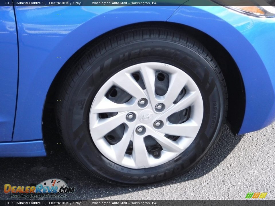 2017 Hyundai Elantra SE Electric Blue / Gray Photo #3