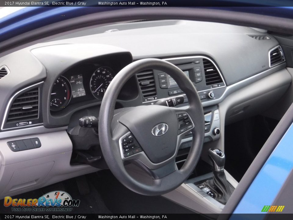 2017 Hyundai Elantra SE Electric Blue / Gray Photo #13