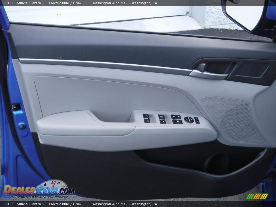 2017 Hyundai Elantra SE Electric Blue / Gray Photo #14
