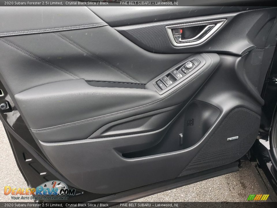 2020 Subaru Forester 2.5i Limited Crystal Black Silica / Black Photo #8