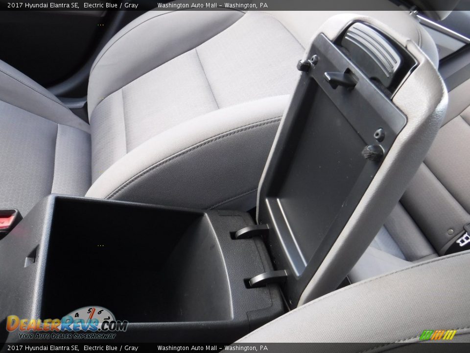 2017 Hyundai Elantra SE Electric Blue / Gray Photo #19