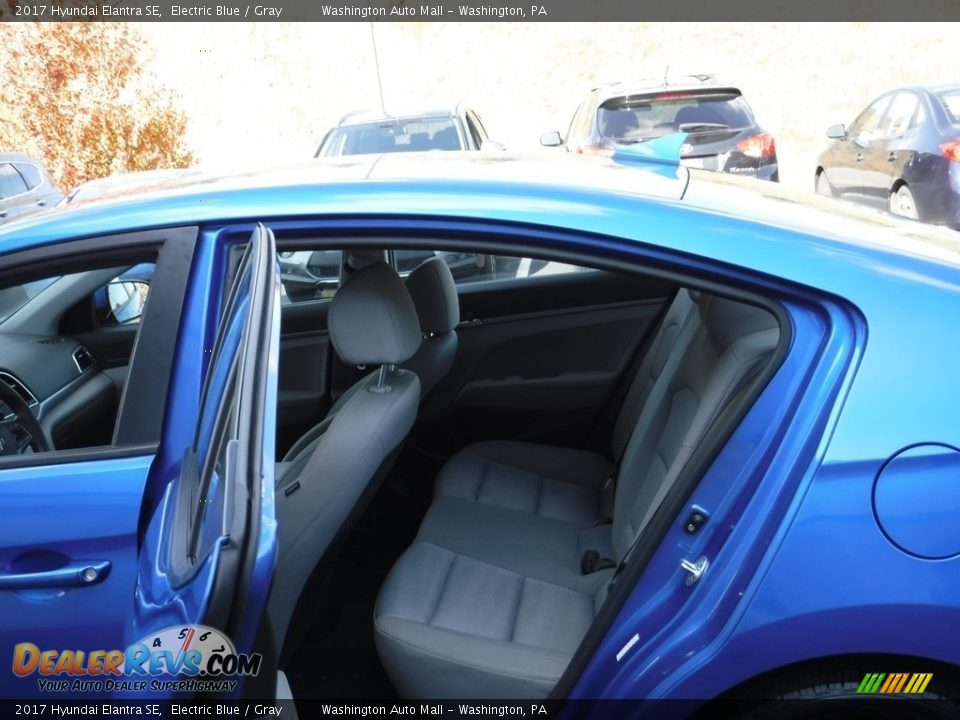 2017 Hyundai Elantra SE Electric Blue / Gray Photo #21