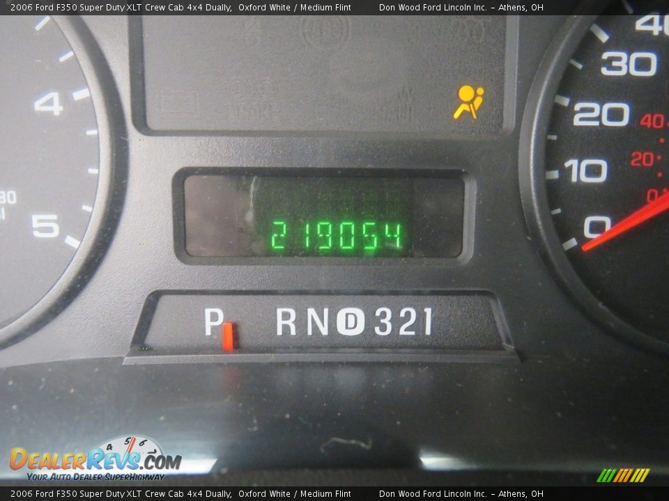 2006 Ford F350 Super Duty XLT Crew Cab 4x4 Dually Oxford White / Medium Flint Photo #27