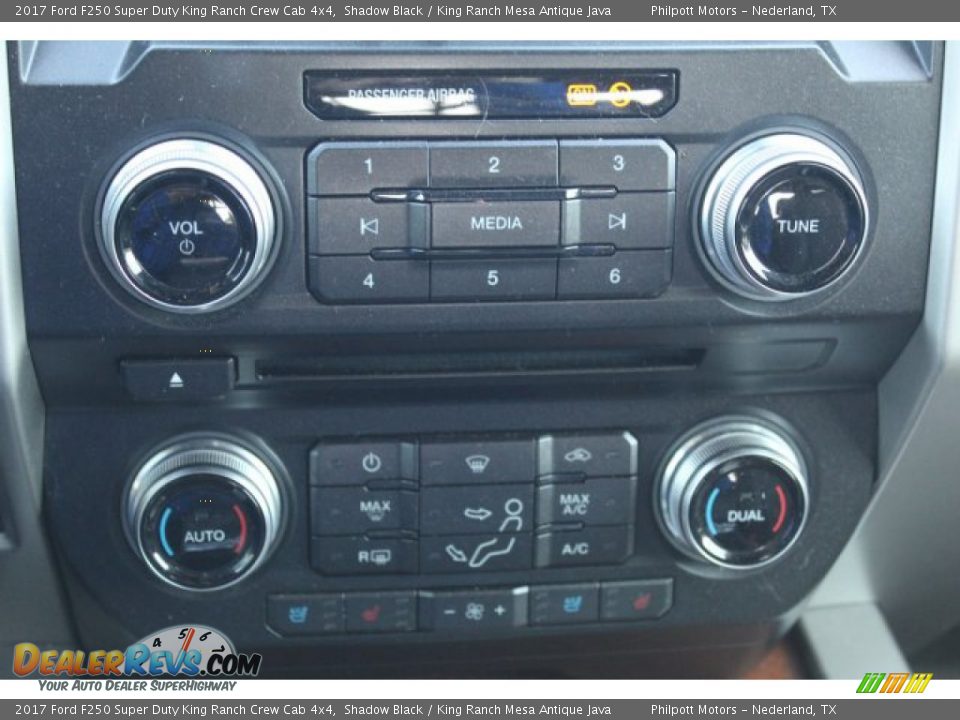 2017 Ford F250 Super Duty King Ranch Crew Cab 4x4 Shadow Black / King Ranch Mesa Antique Java Photo #18
