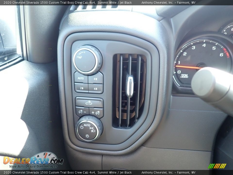 2020 Chevrolet Silverado 1500 Custom Trail Boss Crew Cab 4x4 Summit White / Jet Black Photo #20