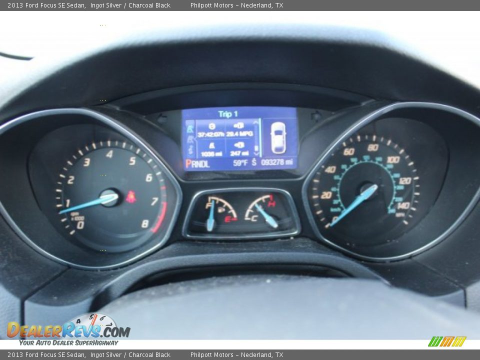 2013 Ford Focus SE Sedan Ingot Silver / Charcoal Black Photo #15