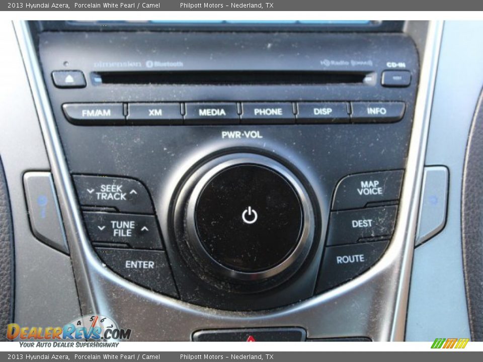 2013 Hyundai Azera Porcelain White Pearl / Camel Photo #17